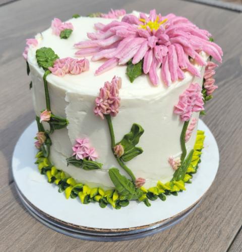Mini-GF-Red-Velvet-Flower-Cake